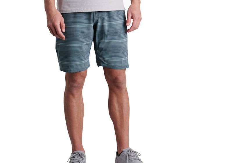 KÜHL Men's Vantage Board Short | Deep Waters Texture Stripe