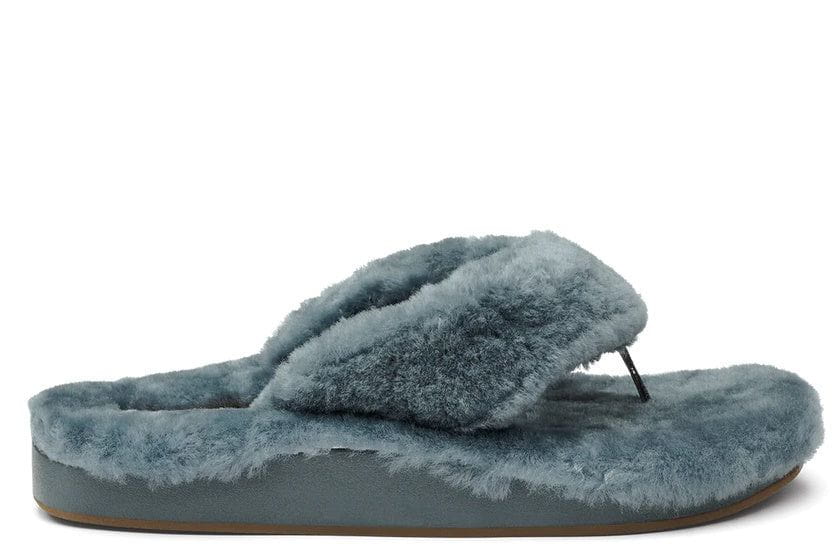 OluKai Women's Kīpe'a Heu Slipper Sandals | Storm Shearling