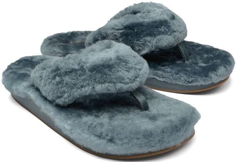 OluKai Women's Kīpe'a Heu Slipper Sandals | Storm Shearling