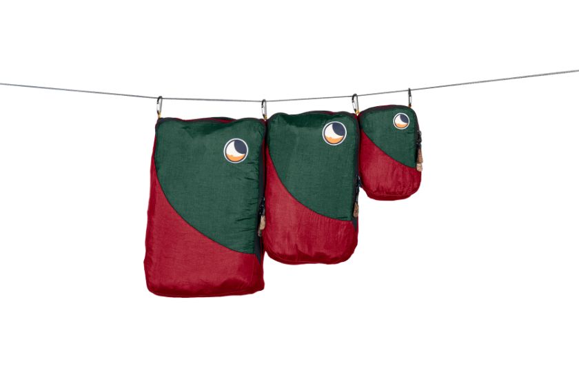 Ticket to the Moon Travel Cube Set | Burgundy Dark Green