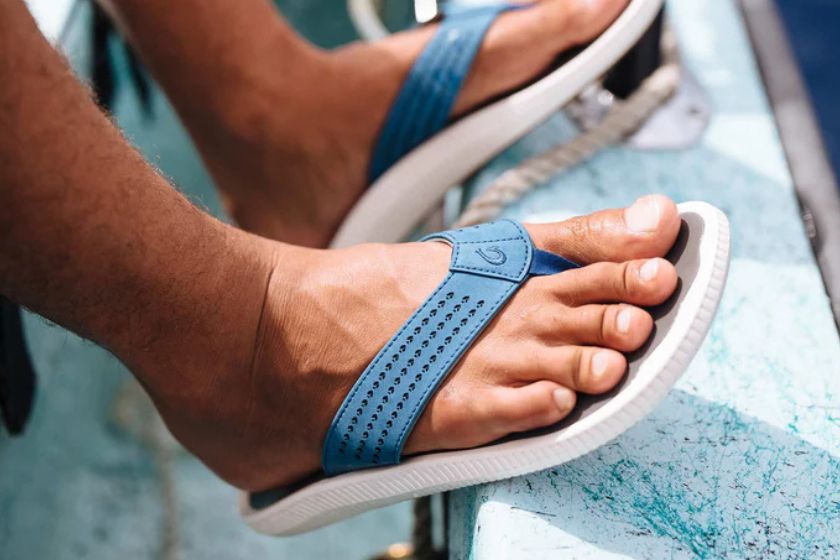 Olukai Men's Ulele Sandal Sandal |  Slate Blue Charcoal