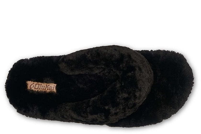 OluKai Women's Kīpe'a Heu Slipper Sandals Black Shearling