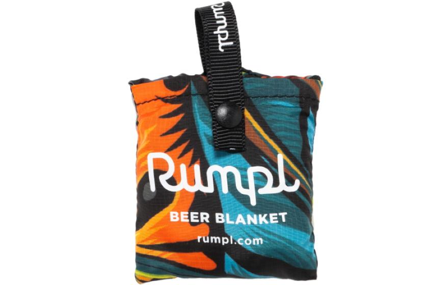Rumpl Six Pack Beer Blanket |Psychotropic
